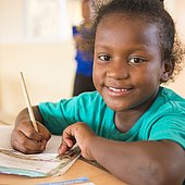 Wie ein Testament Kindern Zukunft schenkt