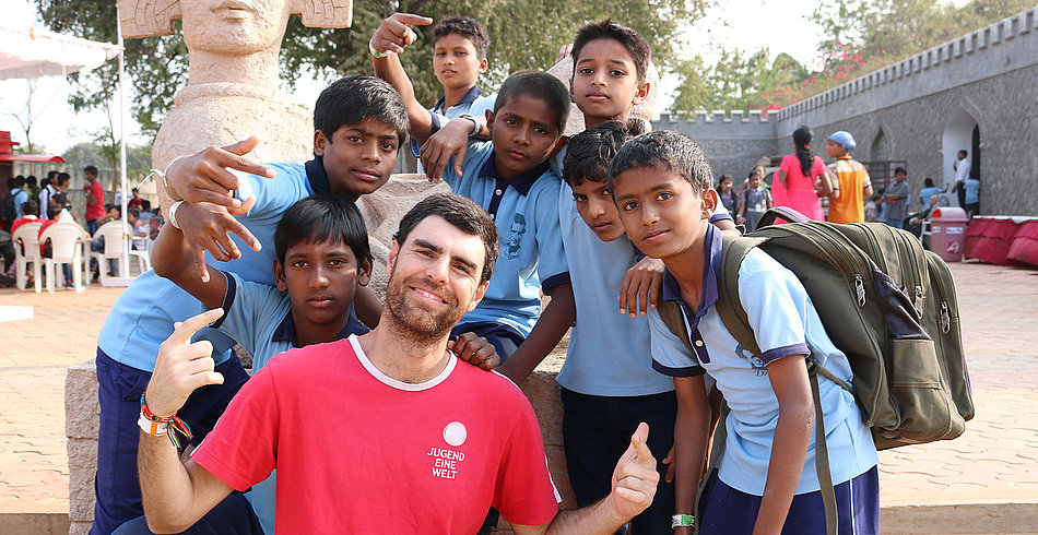 Massi in der Don Bosco Academy in Nalgonda, Indien